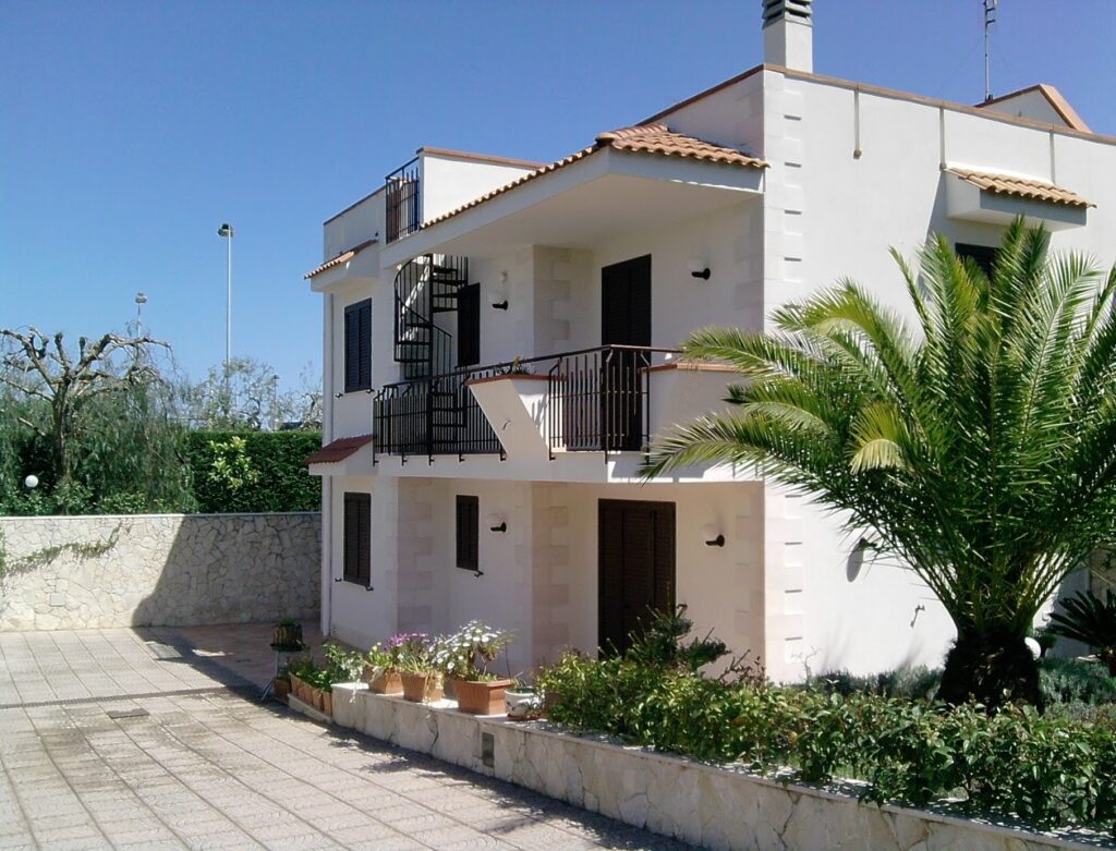 villa mare bisceglie puglia